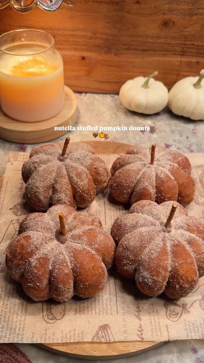 Donuts de calabaza rellenos de crema de avellana